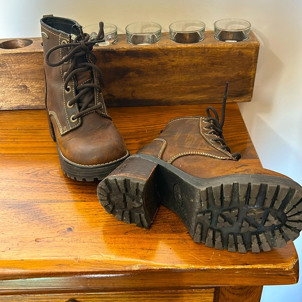 Sketchers Rugged Boots